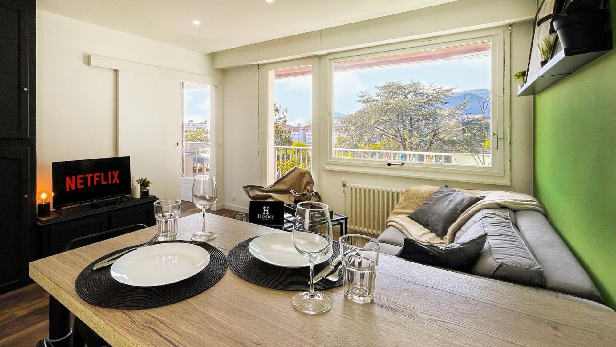 Homey The Nest - New / Balcon Prive / Free Parking Annemasse Exteriör bild